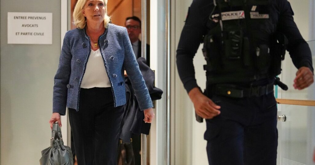 31int france lepen wwk 01 khcb facebookJumbo