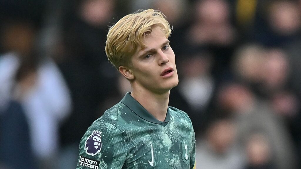 skysports lucas bergvall tottenham 6859459