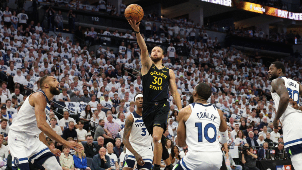 warriors wolves game 1 getty